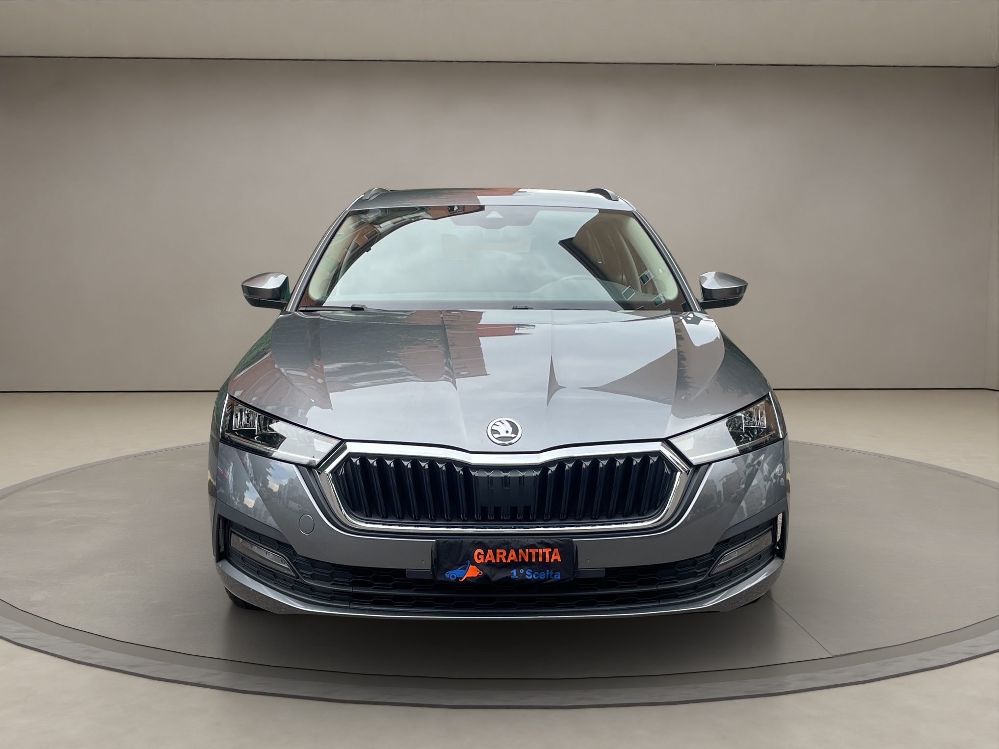 SKODAOCTAVIA_01_converted